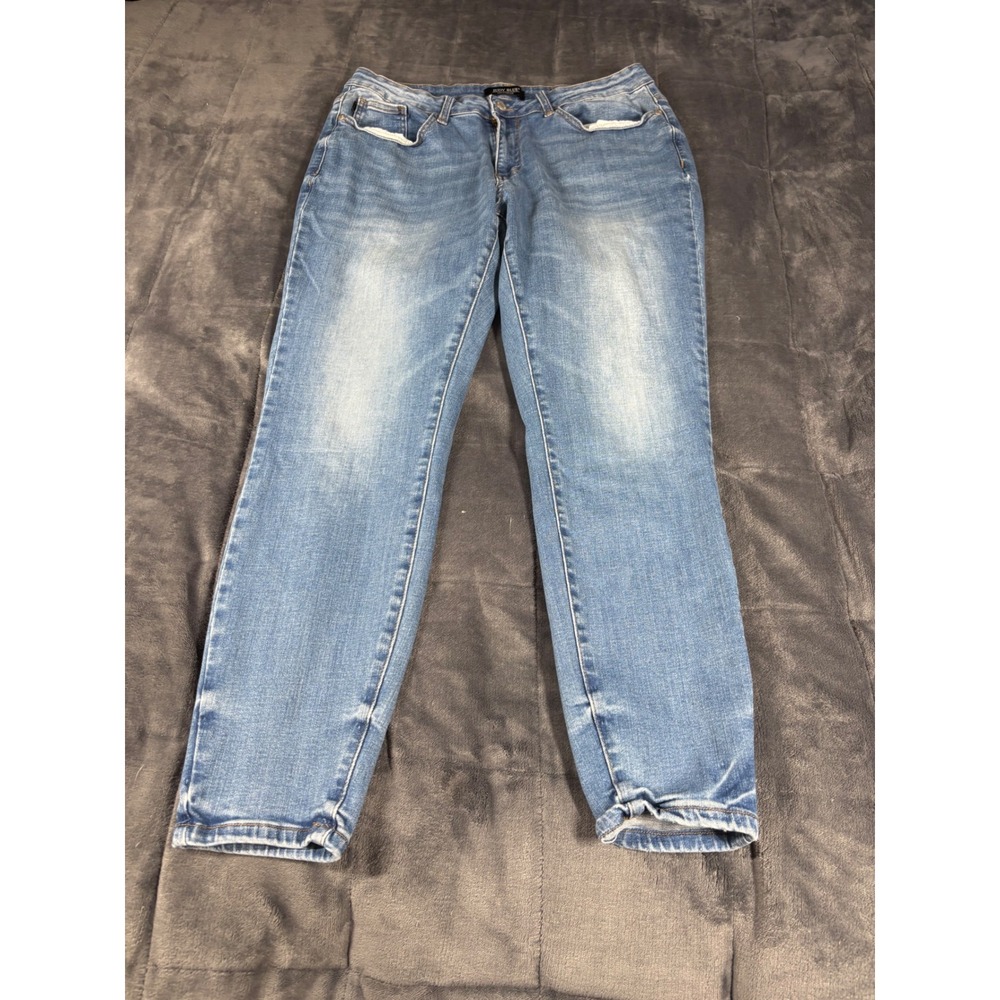 Judy Blue 16W Medium Wash Skinny Jeans JB8859 Stretch Mid Rise Denim Womens